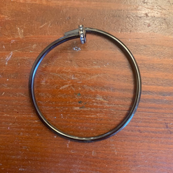 Nail bangle - Picture 2 of 2